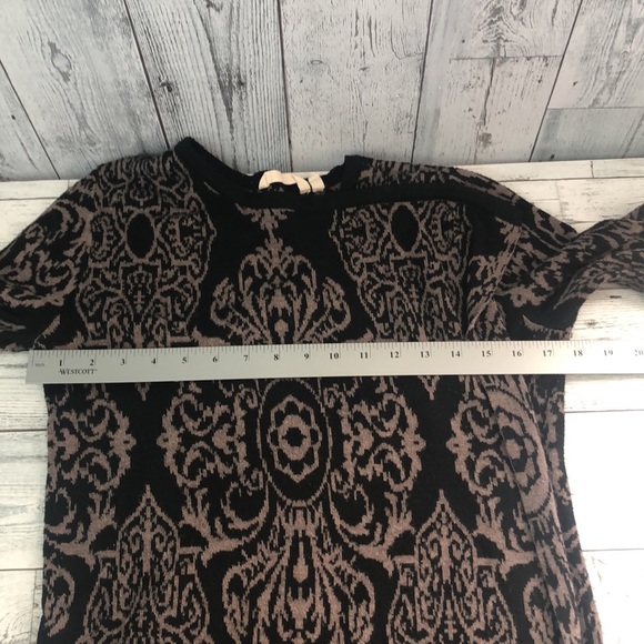 Soft Surroundings Asymmetrical Filigree Topper Sweater Medium - Picture 6 of 8